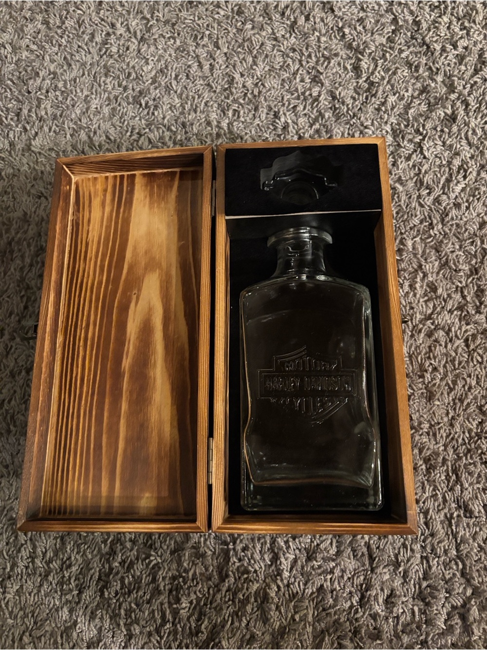 Harley-Davidson Clear Glass Decanter in Brown Wood Box